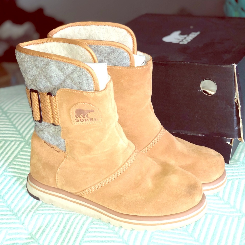 Rylee SOREL in ELK COLOR waterproof boots